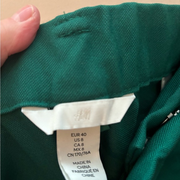 Cute green trousers - Picture 3 of 3